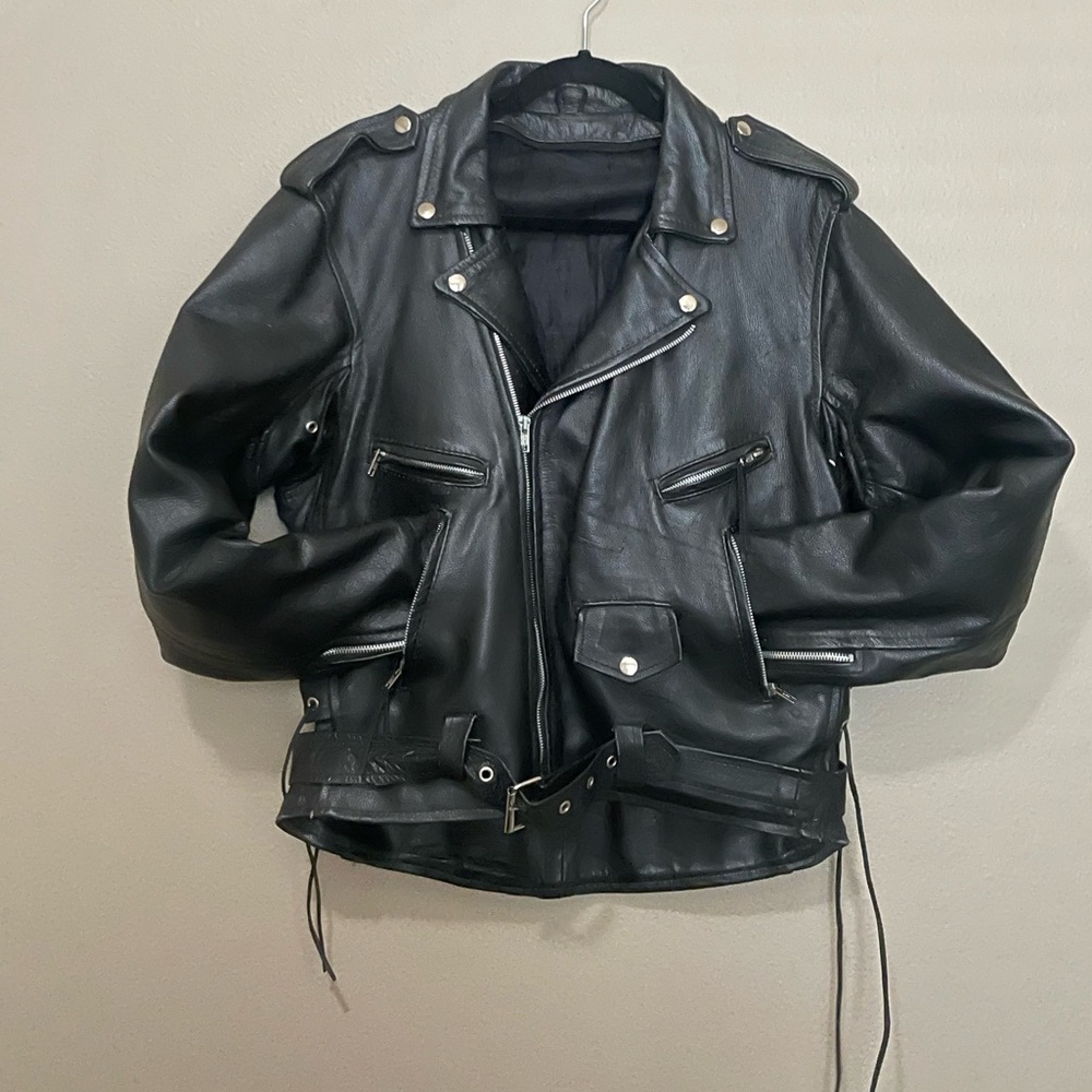 ✨VINTAGE✨ Genuine Leather Motorcycle Jacket